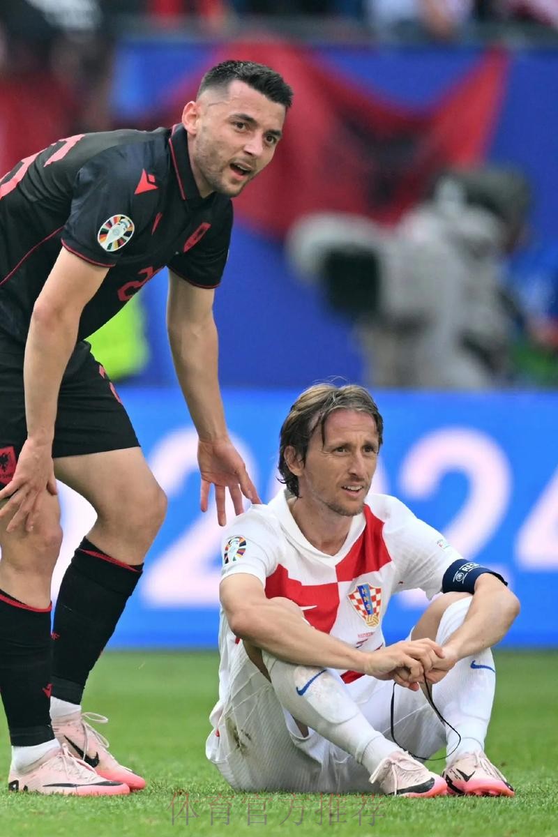 莫德里奇:我想一周踢两场 但我接受现在这个情况 莫德里奇:我想一周踢两场 但我接受现在这个情况